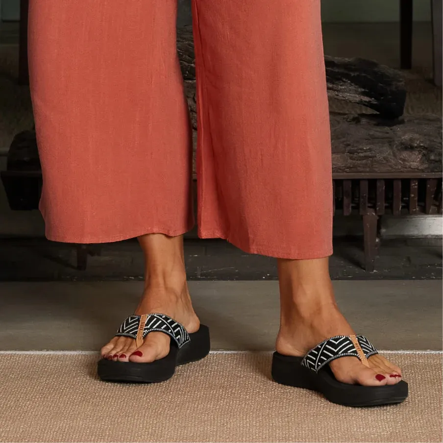 Reef Women's Cushion Cloud Tx Sandals