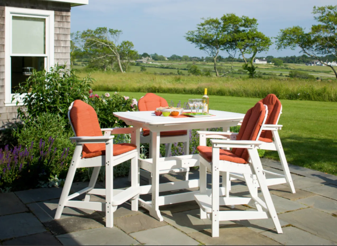 Seaside 085 Portsmouth Bar Table 42x56 x40H