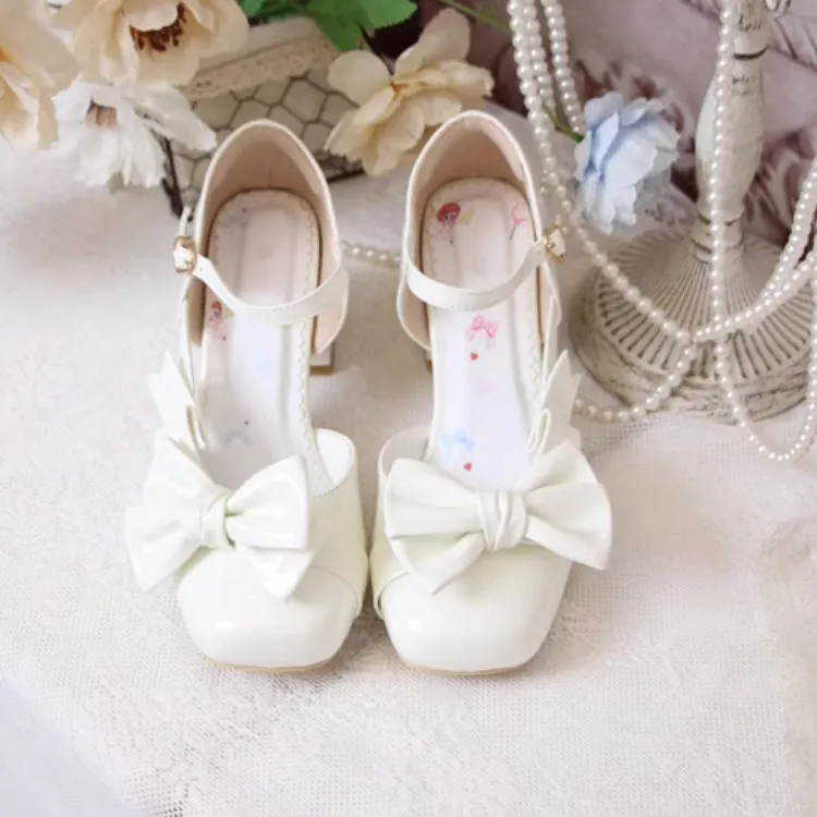 Sweet High-Heeled Heart Hollow Lolita Sandals