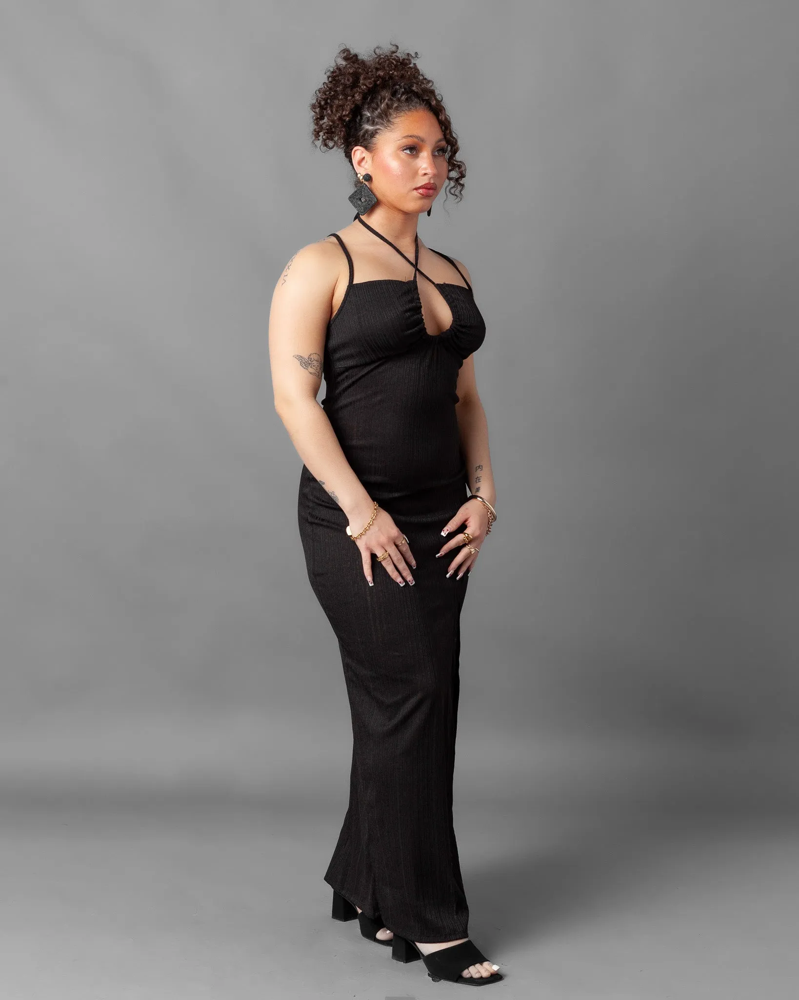 Tabriz Ribbed Halter Neck Maxi Dress